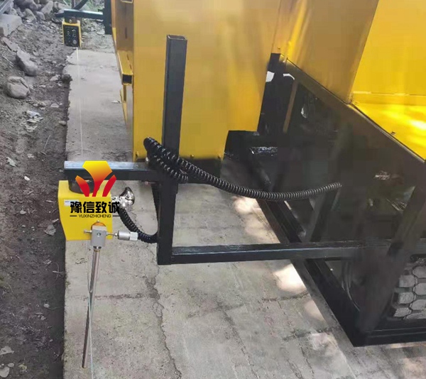 中型滑模機(jī)自動(dòng)轉(zhuǎn)彎傳感器